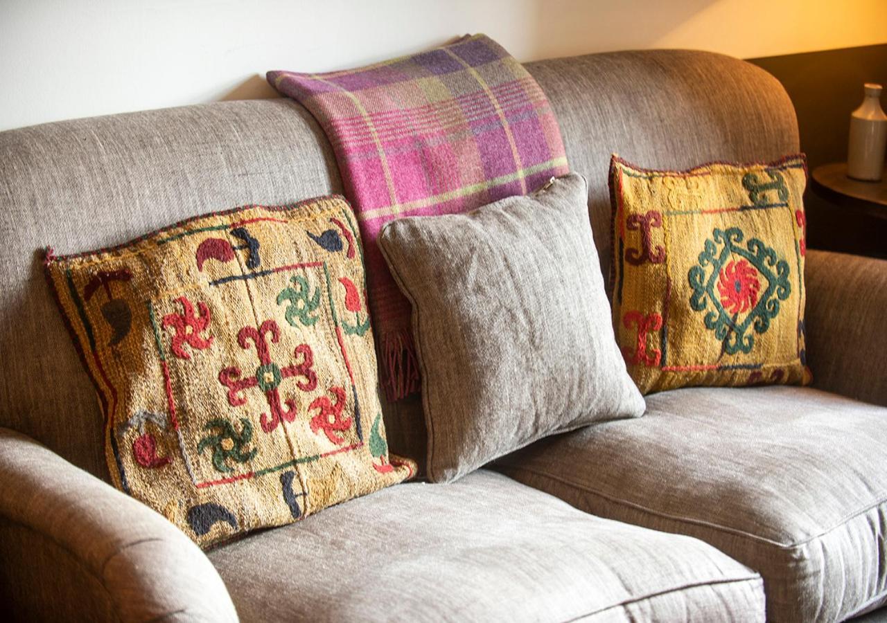 The Rock House - Terrace Apartment - In Heart Of The City Edinburgh Bagian luar foto